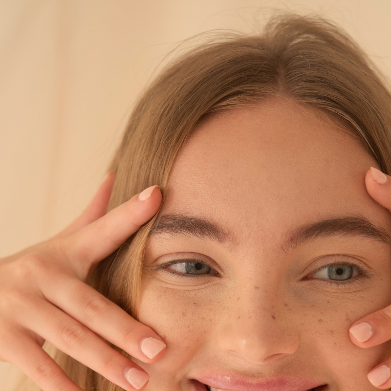 Entrecejas |Depilación láser Alexandrita Pro de Candela